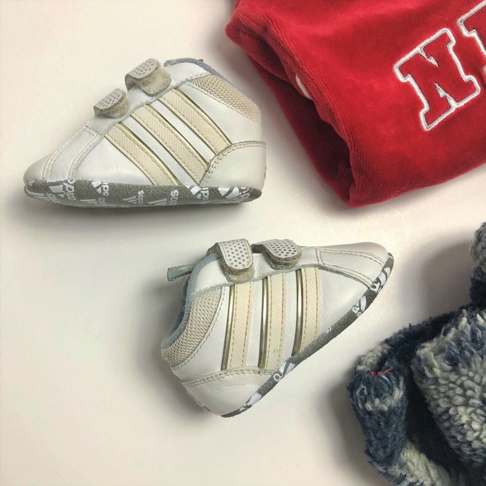Adidas Baby Crib Shoes Size US1K Soft Sole Sneakers Newborn Baby